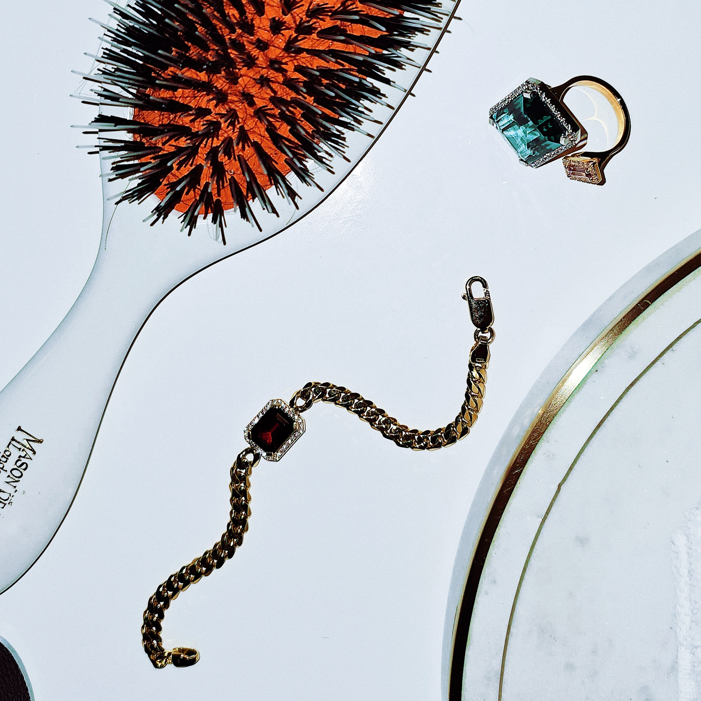 VINTAGE BRACELET-garnet