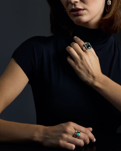 HIKARI RING-colombian emerald