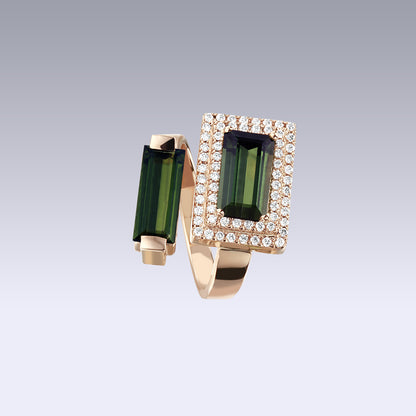 VINTAGE RING-green tourmaline