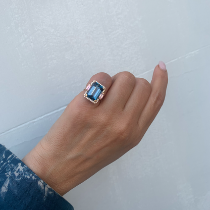 MANHATTAN RING-london blue topaz