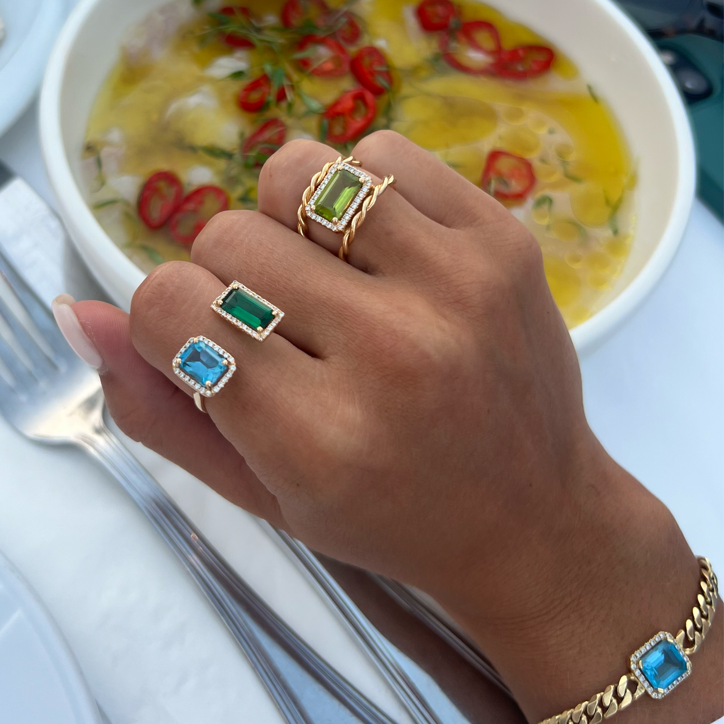 TWISTED RING-peridot