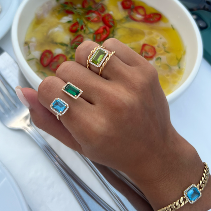 TWISTED RING-peridot