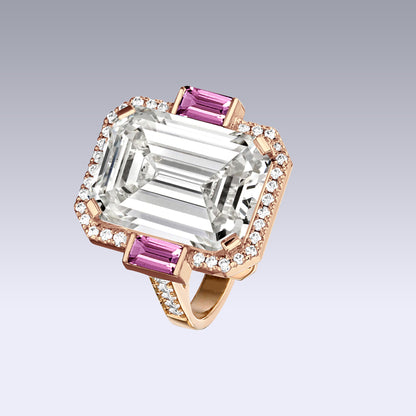 MANHATTAN LARGE RING-white edel topaz